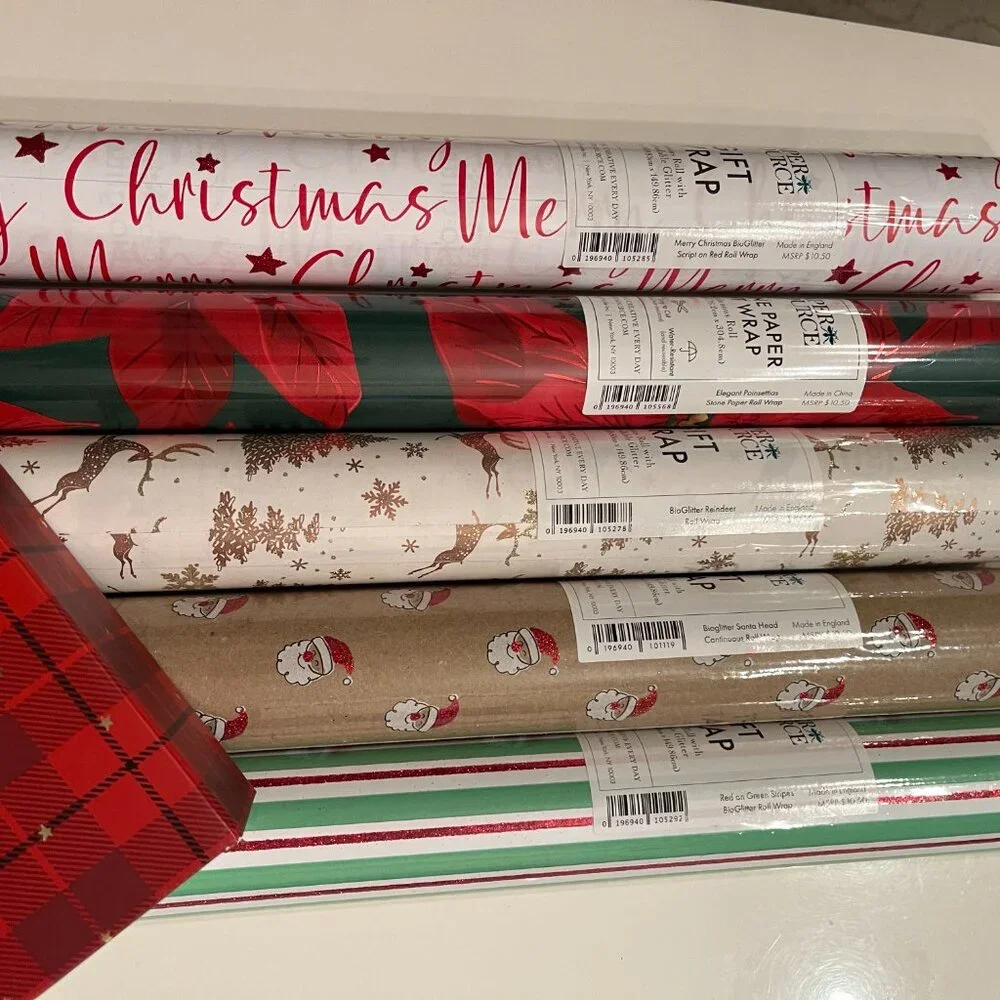 Holiday Christmas Santa gift‎ wrap bundle! New!
